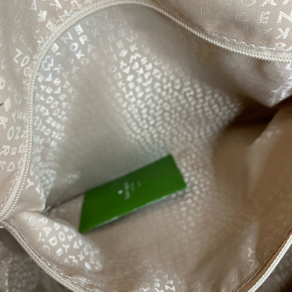 Beautiful large, Kate Spade purse - Picture 9 of 9